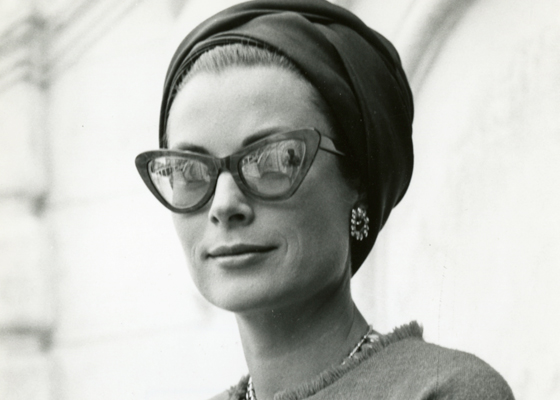 The World of KOTUR: Fashion as Art: Grace Kelly, Alaia and Pearls…